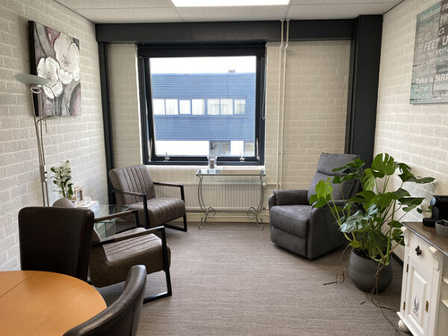 Relatietherapeut, Counselor, hypnotherapeut, leertherapeut en leefstijlcoach in Rhenen Relatietherapeut, Counselor, hypnotherapeut, leertherapeut en leefstijlcoach in Rhenen